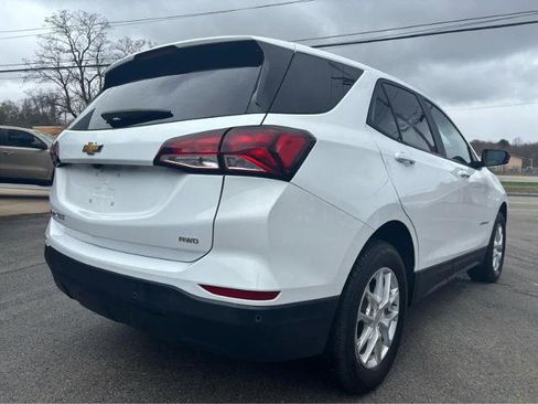 Used 2024 Chevrolet Equinox LS w/ LS Convenience Package AWD/4WD image 10