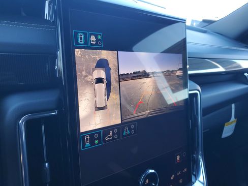 New 2026 GMC Yukon Elevation image 25