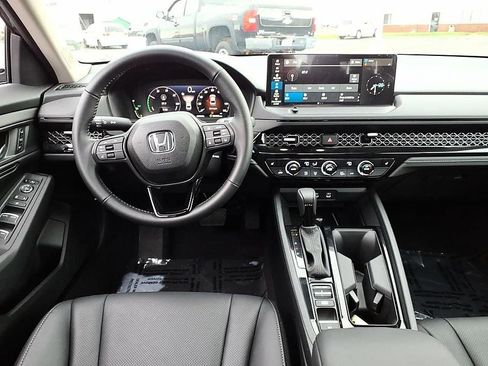 Certified 2025 Honda Accord EX-L image 21