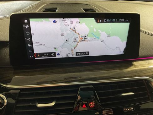 Used 2018 BMW 540i image 3