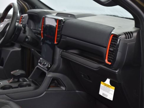 New 2025 Ford Ranger Raptor image 17