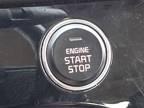 Used 2021 Kia Sportage EX w/ EX Technology Package image 24