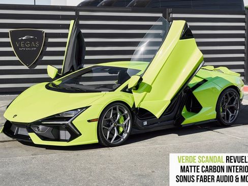 Used 2025 Lamborghini Revuelto AWD/4WD image 1