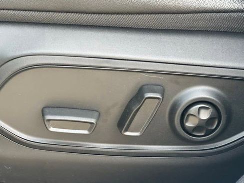 New 2026 Jeep Grand Cherokee Limited AWD/4WD image 12