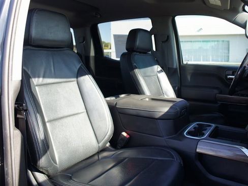 Certified 2021 Chevrolet Silverado 1500 RST image 21