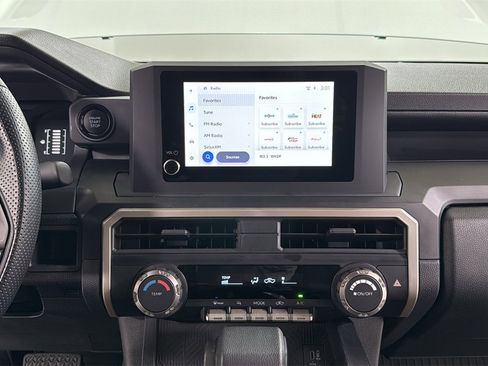 Certified 2025 Toyota Tacoma SR image 10