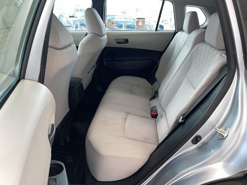 Used 2023 Toyota Corolla Cross L image 10