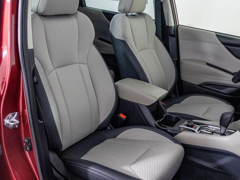 Used 2023 Subaru Forester Premium image 44