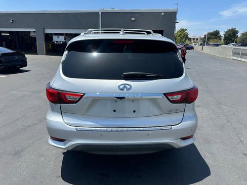 Used 2016 INFINITI QX60 FWD w/ Deluxe Technology Package image 3