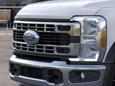 New 2026 Ford F550 2WD Crew Cab image 17