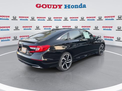 Used 2022 Honda Accord Sport image 8