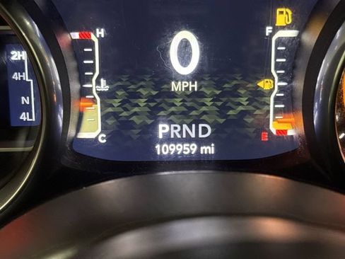 Used 2018 Jeep Wrangler Unlimited Sport S AWD/4WD image 13