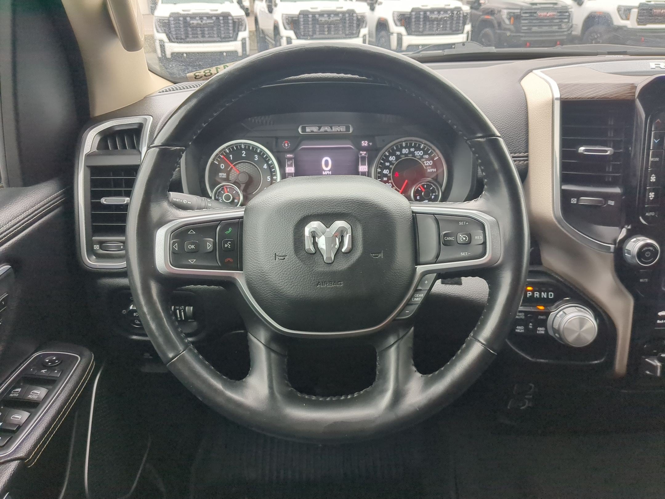 Used 2020 RAM 1500 Laramie AWD/4WD image 16