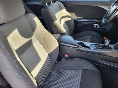 Used 2023 Dodge Challenger SXT w/ Blacktop Package image 17