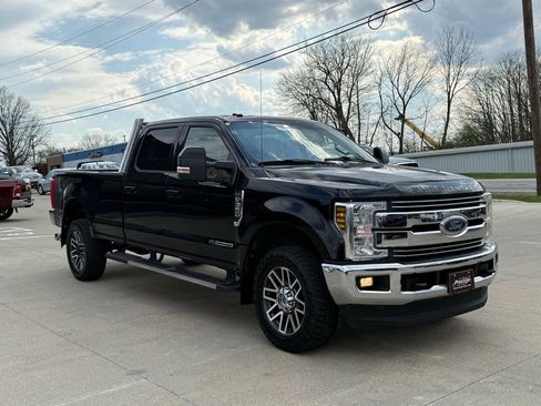 Used 2018 Ford F350 Lariat image 18