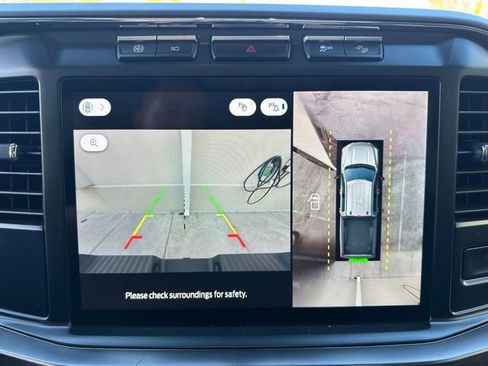 Certified 2023 Ford F250 Lariat w/ Sport Appearance Package image 19