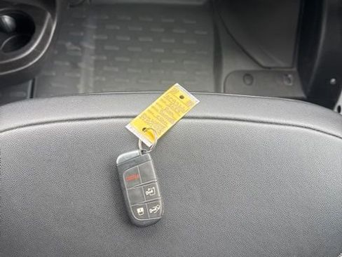 Used 2023 RAM ProMaster 2500 FWD image 26