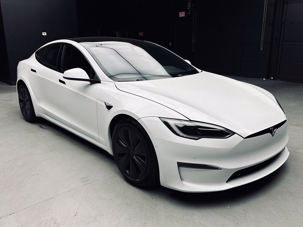 Used 2022 Tesla Model S Plaid AWD/4WD image 9