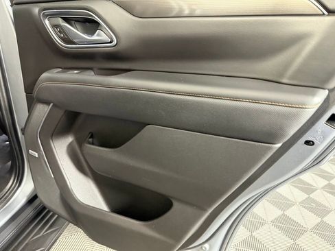 Used 2024 GMC Yukon AT4 image 32