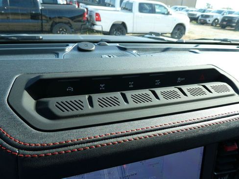 New 2026 Ford Bronco Raptor AWD/4WD image 20