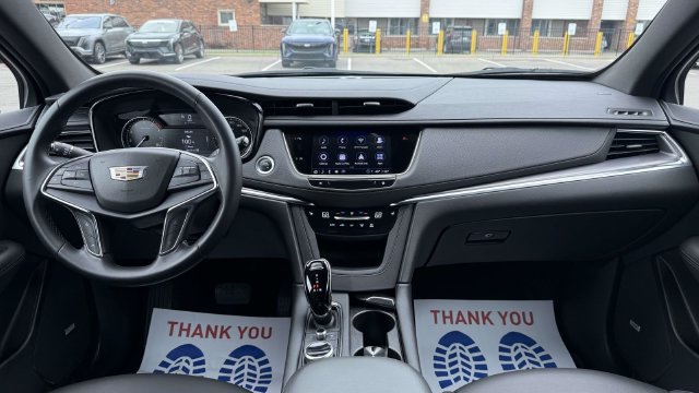 Certified 2024 Cadillac XT5 Luxury w/ LPO, Floor Liner Package AWD/4WD image 64