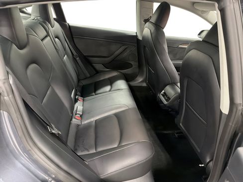Certified 2023 Tesla Model 3 Standard Range RWD image 11