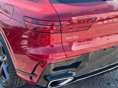 New 2026 Genesis GV70 2.5T Sport Prestige AWD/4WD image 9
