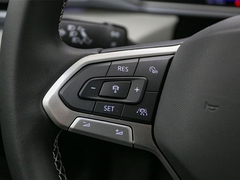 New 2026 Volkswagen Taos SEL AWD/4WD image 24