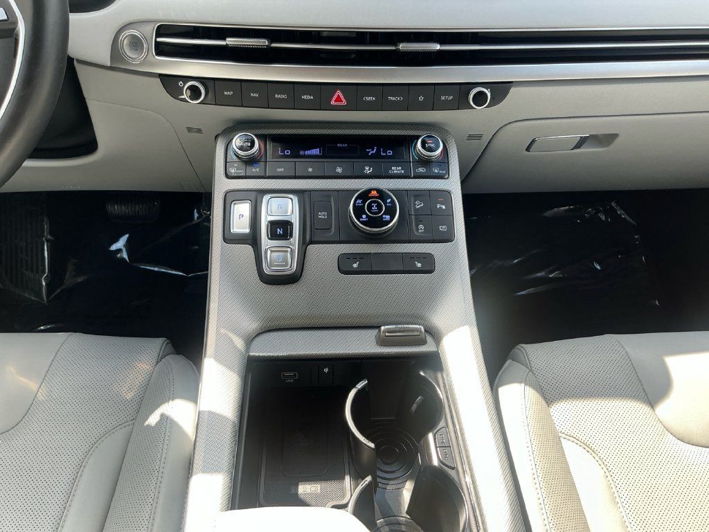 Used 2023 Hyundai Palisade SEL w/ Cargo Package AWD/4WD image 12
