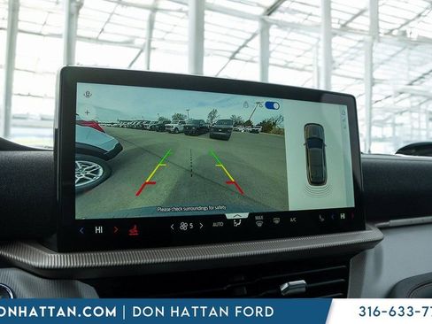 New 2026 Ford Explorer Active image 8