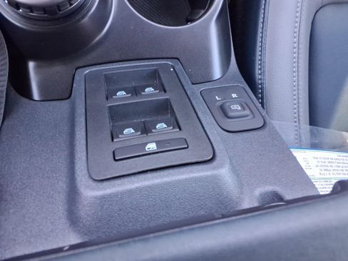 Certified 2021 Ford Bronco First Edition AWD/4WD image 30