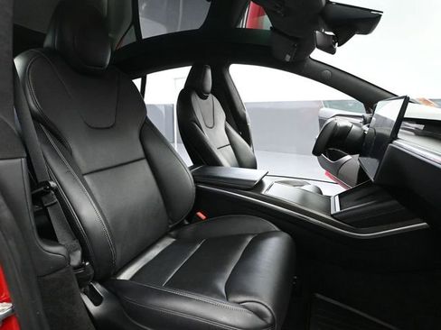Used 2021 Tesla Model S Plaid image 45