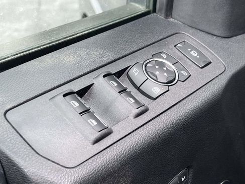 Used 2021 Ford F350 Lariat w/ Tremor Off-Road Package image 17