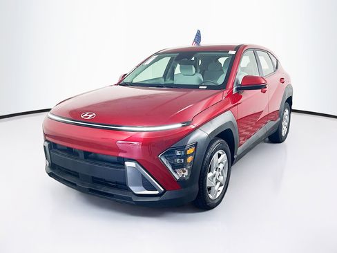 Used 2025 Hyundai Kona SE FWD image 7
