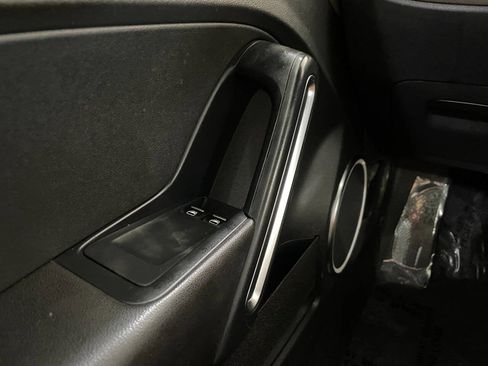 Used 2012 Volkswagen Beetle 2.5 image 29