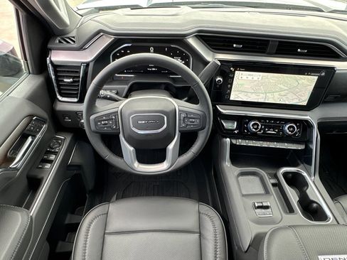 New 2026 GMC Sierra 2500 Denali w/ Denali Reserve Package image 22
