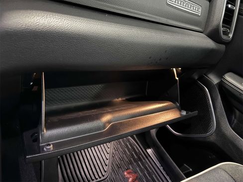 Used 2022 RAM 1500 Laramie w/ Sport Appearance Package image 32