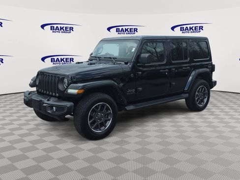 Used 2021 Jeep Wrangler Unlimited Sahara AWD/4WD image 7