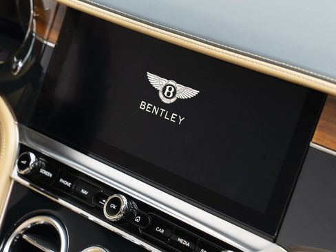Used 2020 Bentley Continental GT image 36