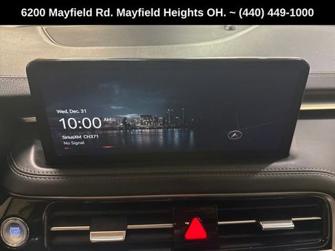 Used 2025 Genesis G70 2.5T image 22