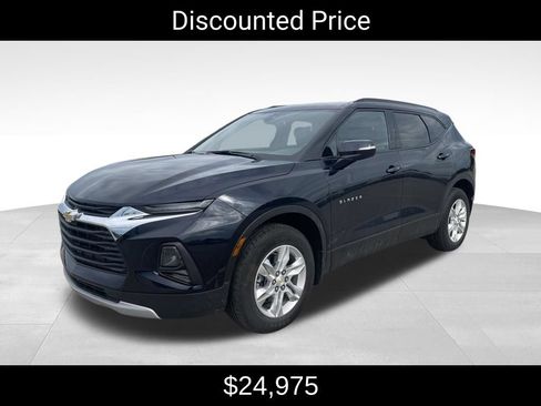 Used 2021 Chevrolet Blazer LT AWD/4WD image 3