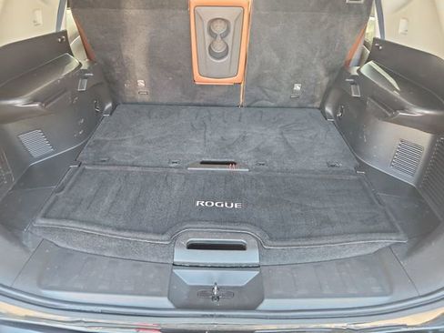 Used 2018 Nissan Rogue SL w/ Premium Package AWD/4WD image 26