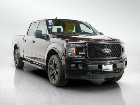 Used 2020 Ford F150 XLT w/ Equipment Group 302A Luxury AWD/4WD image 8