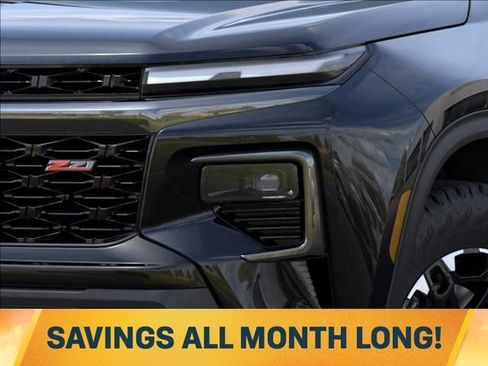 New 2027 Chevrolet Traverse Z71 w/ Driver Confidence Package AWD/4WD image 10
