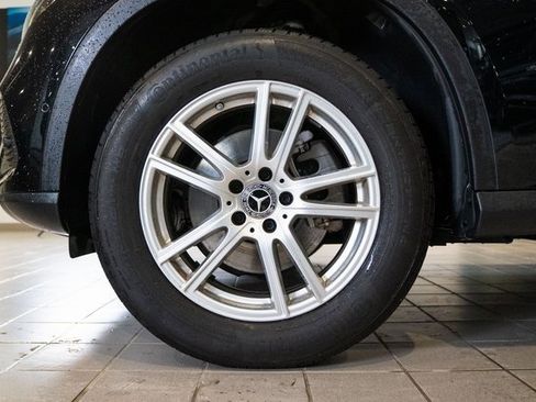 Certified 2023 Mercedes-Benz GLC 300 4MATIC image 9