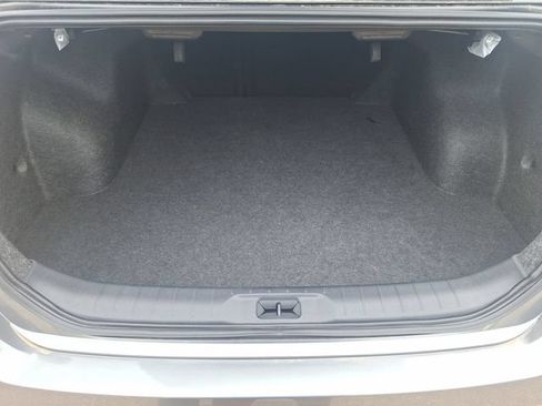 Used 2025 Nissan Altima 2.5 S FWD image 25