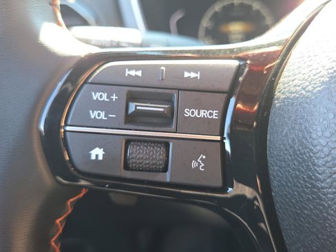 Certified 2025 Honda Pilot Sport image 22