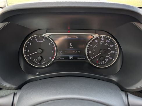 Used 2025 Nissan Sentra SV w/ All-Weather Package FWD image 22