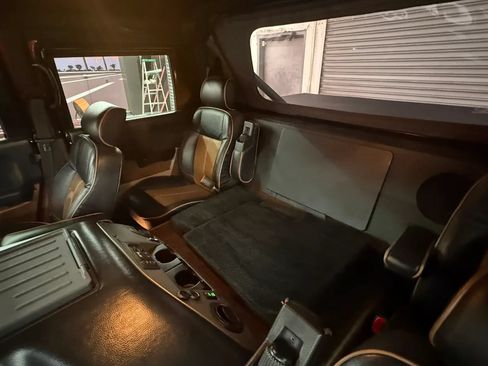 Used 2006 HUMMER H1 4-Door Open Top AWD/4WD image 10