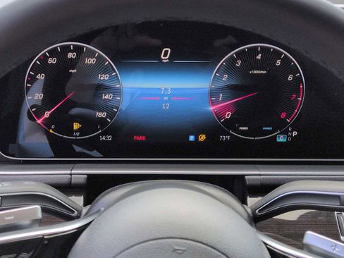 Used 2025 Mercedes-Benz GLE 350 4MATIC image 35